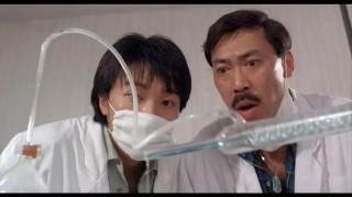 知名演员冯淬帆去世，曾主演多部经典影片，网友悼念！他一生未婚，5天前发文悼念许绍雄：愚兄随后来