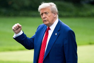 特朗普再次呼吁降息 但也许“不解雇鲍威尔”