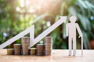 如何有效经营基金期货期权业务？这项业务存在哪些发展机遇？