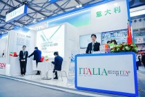 当玻璃制造遇见意大利方案：CHINA GLASS 2026上的创新答卷