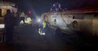 已致39死170伤，西班牙突发高铁脱轨相撞重大事故，轨道刚换新，首相：深切悲痛