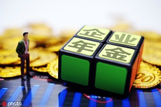 如何认识企业与金融关联？中洲控股公司在金融领域有什么特点？