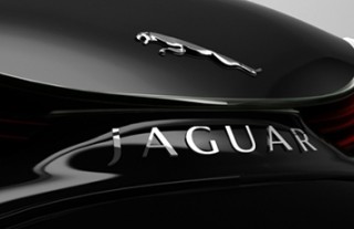 汽车天窗漏水的常见原因是什么？