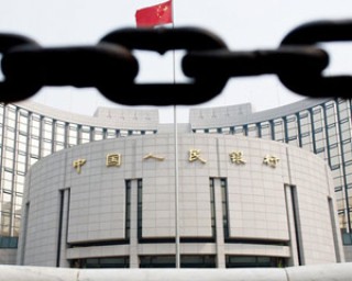 期货交易中的“流动性风险”如何应对？