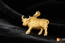 美元走强与美债收益率上升压制避险需求，黄金冲高回落