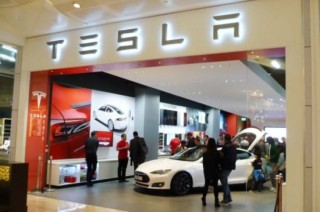 雨天驾驶需要注意哪些安全事项？