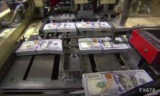 美国经济警报拉响！路透最新调查：关税冲击下衰退概率飙升至45%