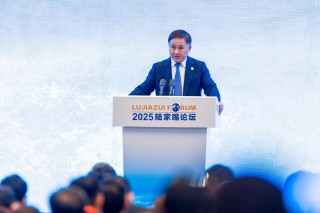 央行八项新政赋能，上海国际金融中心建设加速