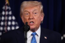 特朗普暗示最后期限推迟1天 伊朗准备在波斯湾建立“新秩序”