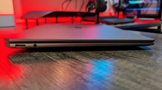 惠普新3K笔记本比Macbook Air更薄｜直击CES