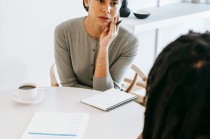 如何缴纳类似安顺医保费用？缴费流程和途径是什么？
