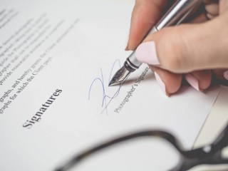 如何缴纳违法停车罚款？缴纳罚款有哪些具体途径？