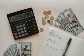 换热器在金融关联产业中属于什么类别？这种类别有何特点？