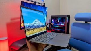 惠普新3K笔记本比Macbook Air更薄｜直击CES