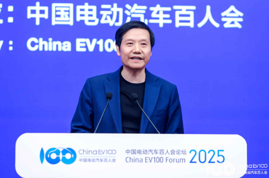 雷军:小米SU7 Ultra得到保时捷公开点赞 第1张 雷军:小米SU7 Ultra得到保时捷公开点赞 第1张