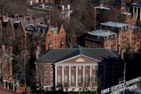 美媒爆特朗普政府要求取消哈佛大学免税资格，哈佛大学回应  第1张