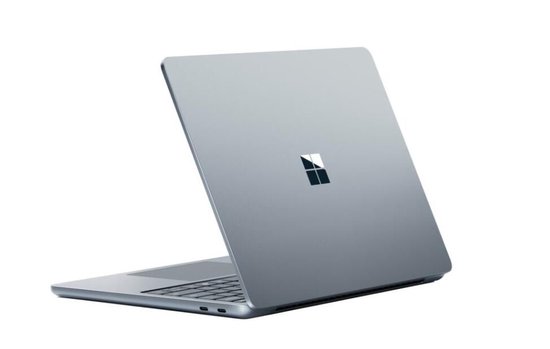 微软AI PC应对关税冲击：最轻薄Copilot+来了，Surface电脑新品价更低  第2张