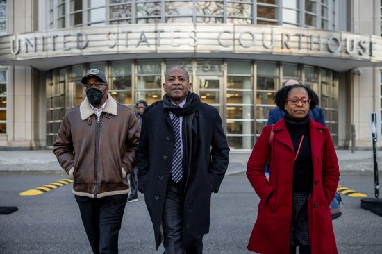 特朗普的生意经:100万美元换个特赦 第9张 特朗普的生意经:100万美元换个特赦 第9张