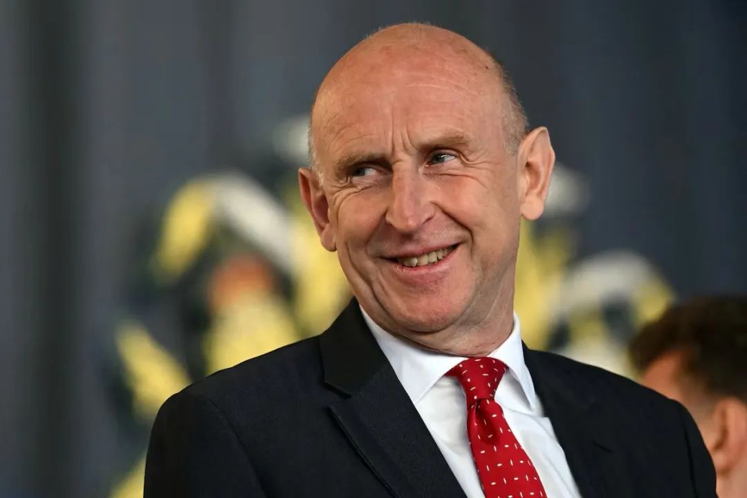 英镑GBPUSD多空对决升级!英国就业失速+降息分裂,央行站不住了? 第2张 英镑GBPUSD多空对决升级!英国就业失速+降息分裂,央行站不住了? 第2张