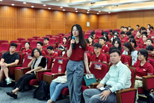 515投资者保护日 | 校园深耕、文化创新!南方基金荣获2025年度最具影响力投教项目奖与最佳投资者教育创新奖 第15张 515投资者保护日 | 校园深耕、文化创新!南方基金荣获2025年度最具影响力投教项目奖与最佳投资者教育创新奖 第15张