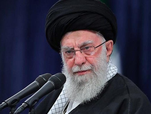 外盘头条:伊朗导弹齐射回应以色列大规模袭击 特斯拉被瑞典养老基金拉黑 美越据悉接近达成框架性贸易协议 第2张 外盘头条:伊朗导弹齐射回应以色列大规模袭击 特斯拉被瑞典养老基金拉黑 美越据悉接近达成框架性贸易协议 第2张