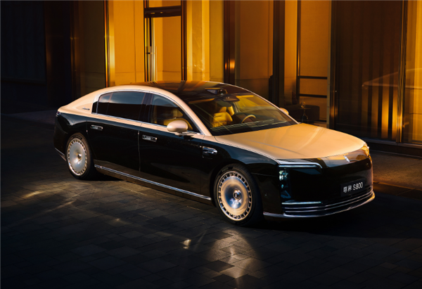 尊界S800先行者交付:每个车主都会选装 隐私套件最吃香 第1张 尊界S800先行者交付:每个车主都会选装 隐私套件最吃香 第1张