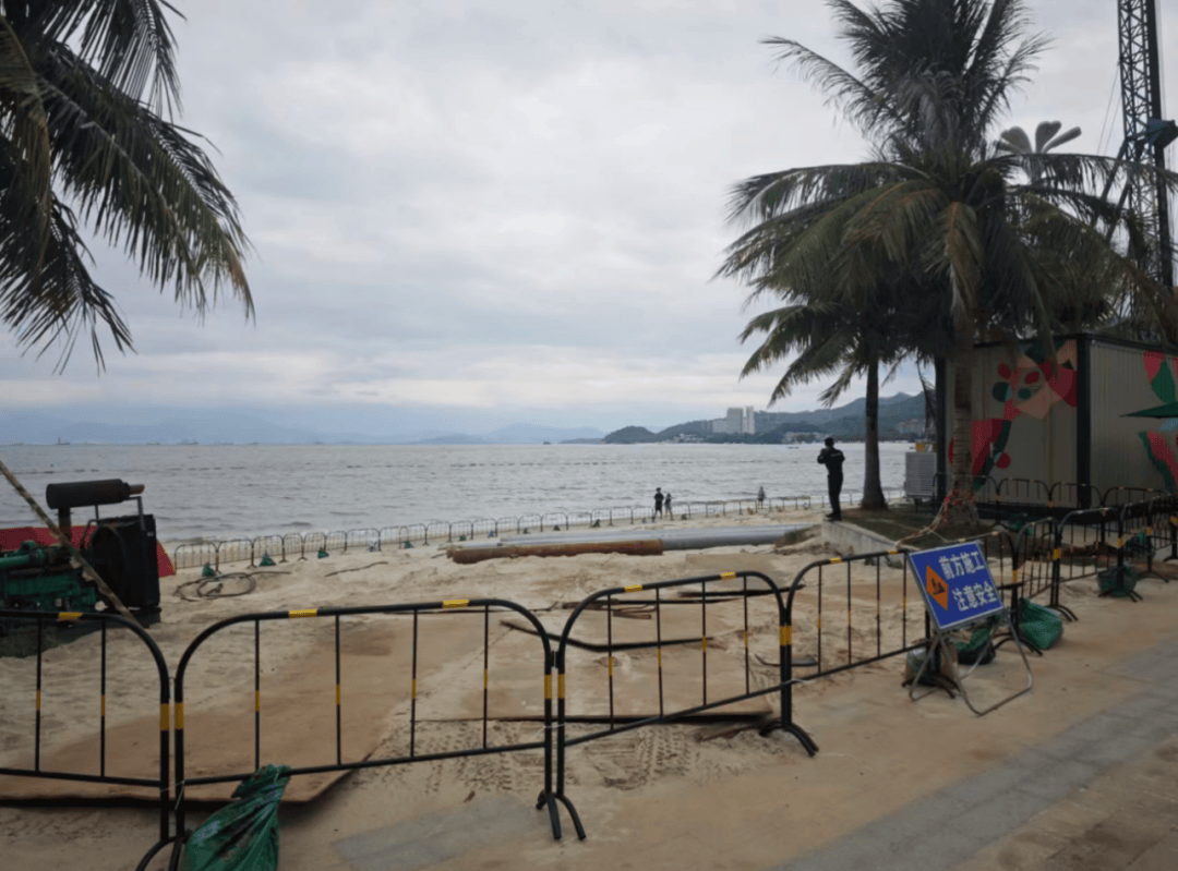 单价1.6万元买的海景房,如今二手房仅6000多元!开发商改造道路遭业主强烈反对:散步时景观视野将受明显影响 第4张 单价1.6万元买的海景房,如今二手房仅6000多元!开发商改造道路遭业主强烈反对:散步时景观视野将受明显影响 第4张