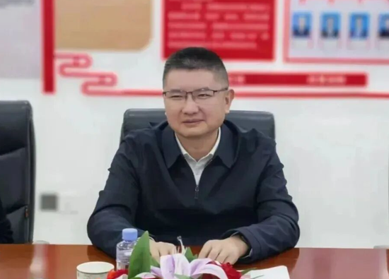 四川银行空降一副行长 多位高管来自国有大行  第1张