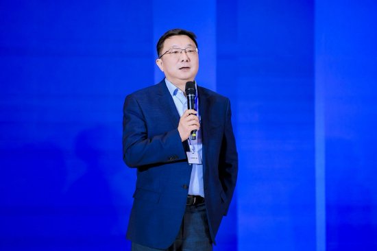 历军:国产算力芯片的从0到1 第1张 历军:国产算力芯片的从0到1 第1张