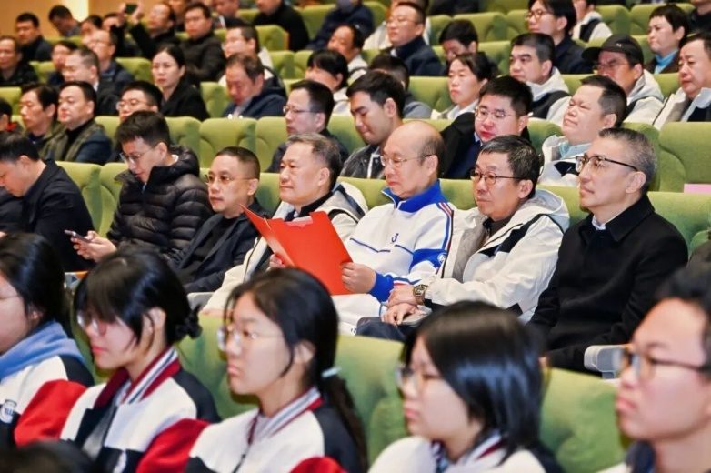 盛帆史上最大捐赠2018万!反哺母校发展 第2张 盛帆史上最大捐赠2018万!反哺母校发展 第2张