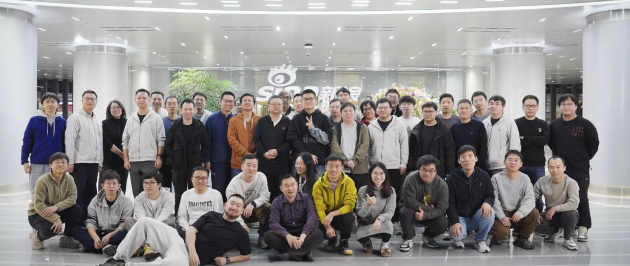 鸿蒙合伙人:一群开发者与一个生态的共生之旅 第1张 鸿蒙合伙人:一群开发者与一个生态的共生之旅 第1张