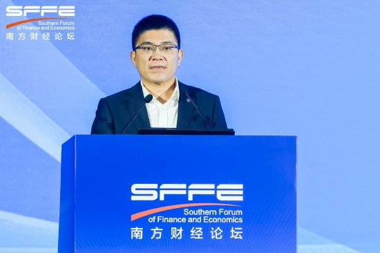 中金所蔡向辉:推动中长期资金入市,有利于推动市场生态向价值投资、长期投资转型 第1张 中金所蔡向辉:推动中长期资金入市,有利于推动市场生态向价值投资、长期投资转型 第1张