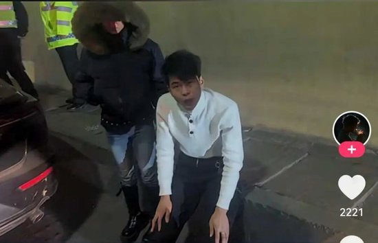 高速上一小车刹车失灵，以115km/h狂奔490公里，开了4个半小时至燃油耗尽！司机要求退车退款，厂家回应  第3张