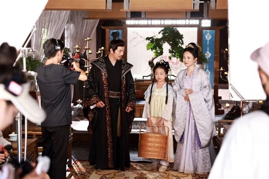 手握千亿资产，富豪榜上“查无此人”  第1张