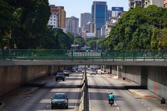 第1现场｜多方角力委内瑞拉：审判、变局与国际声援  第13张