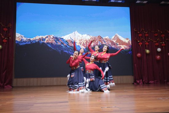 中国人民银行举办离退休干部2026年新春团拜会 第4张 中国人民银行举办离退休干部2026年新春团拜会 第4张