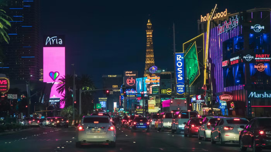 银行家探索数据中心融资新路径,风险隐忧难挡热潮 第1张 银行家探索数据中心融资新路径,风险隐忧难挡热潮 第1张