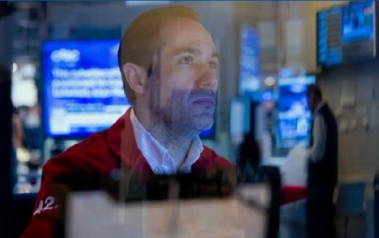 盘前：纳指期货跌0.6% 油价再升破每桶100美元  第1张