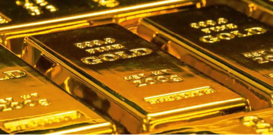 金价崩了!单日狂泻8%,全年涨幅归零,抄底时间到了?多家上市公司回应! 第1张 金价崩了!单日狂泻8%,全年涨幅归零,抄底时间到了?多家上市公司回应! 第1张