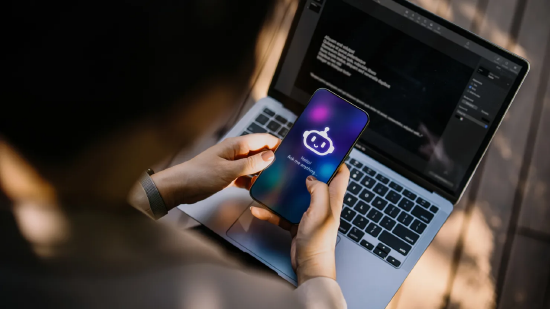 报告发现：AI 与机器人程序已正式接管互联网  第1张