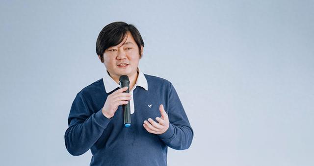 从修车学徒到冠军缔造者,张雪能否给国产摩托车产业带来新机遇? 第1张 从修车学徒到冠军缔造者,张雪能否给国产摩托车产业带来新机遇? 第1张